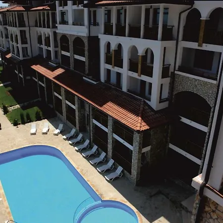 Etara 4 Complex 4*